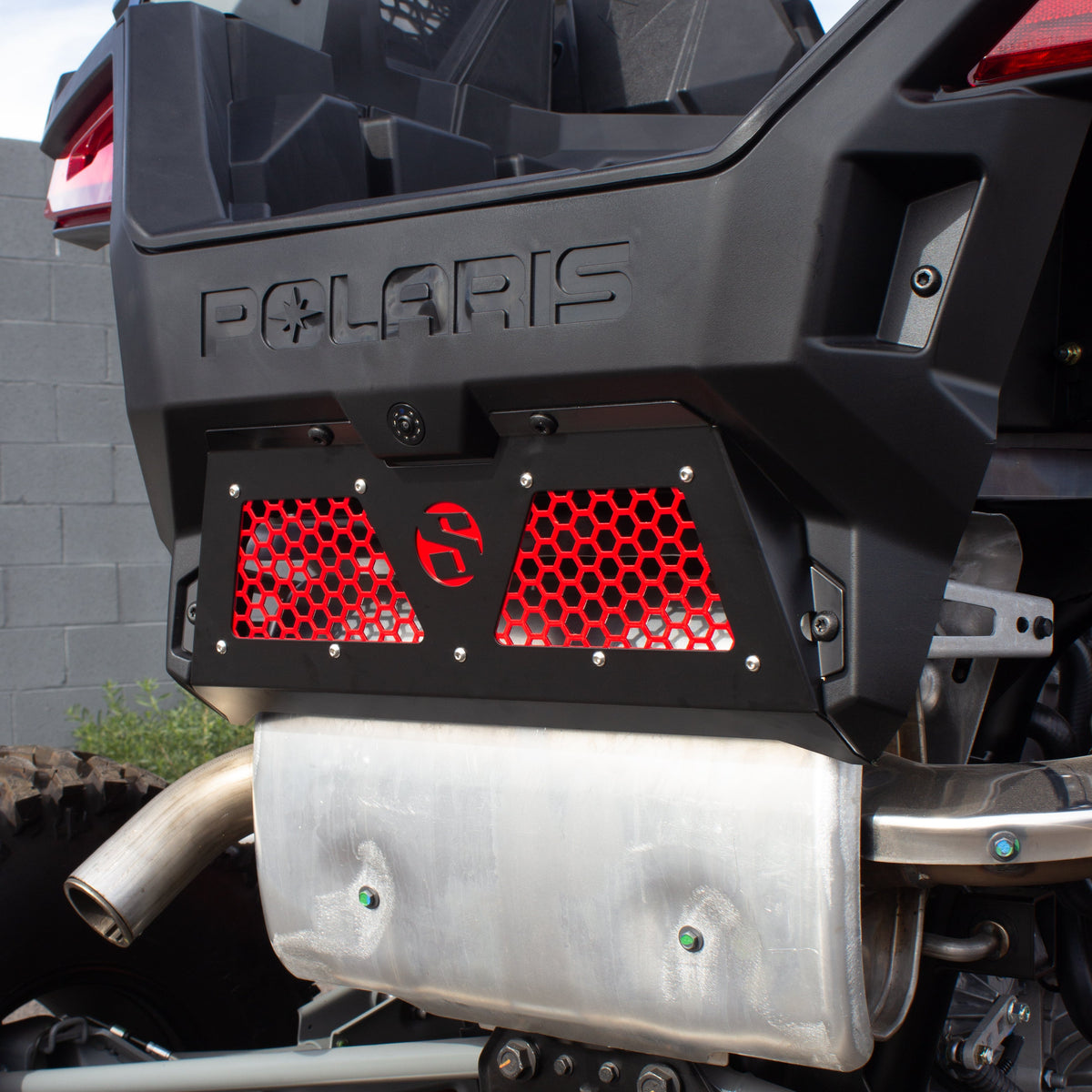 Polaris Turbo R/Pro XP Rear Exhaust Cover